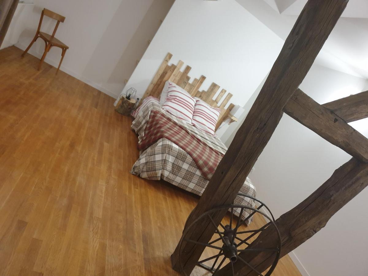 Le Moulin De Cutesson O Dela Du M Bed & Breakfast Villenauxe Exterior photo