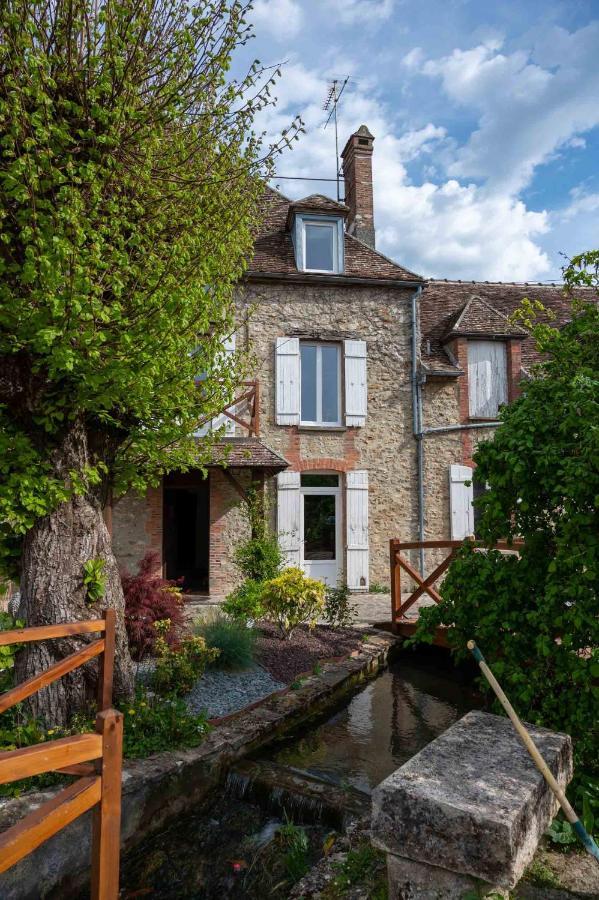 Le Moulin De Cutesson O Dela Du M Bed & Breakfast Villenauxe Exterior photo